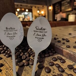 Sister Engraved Spoon - 'Never Forget That I Love You' - Silver Tone